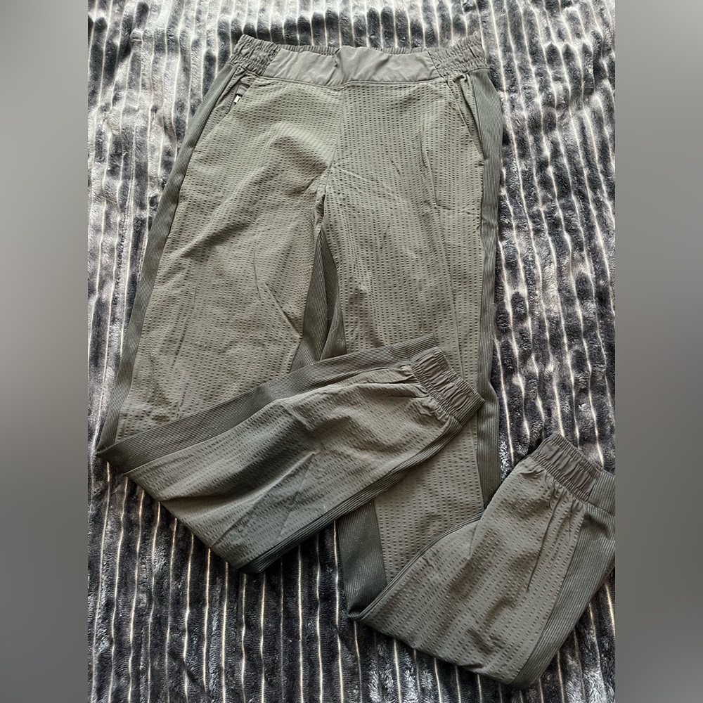 Athleta Joggers
